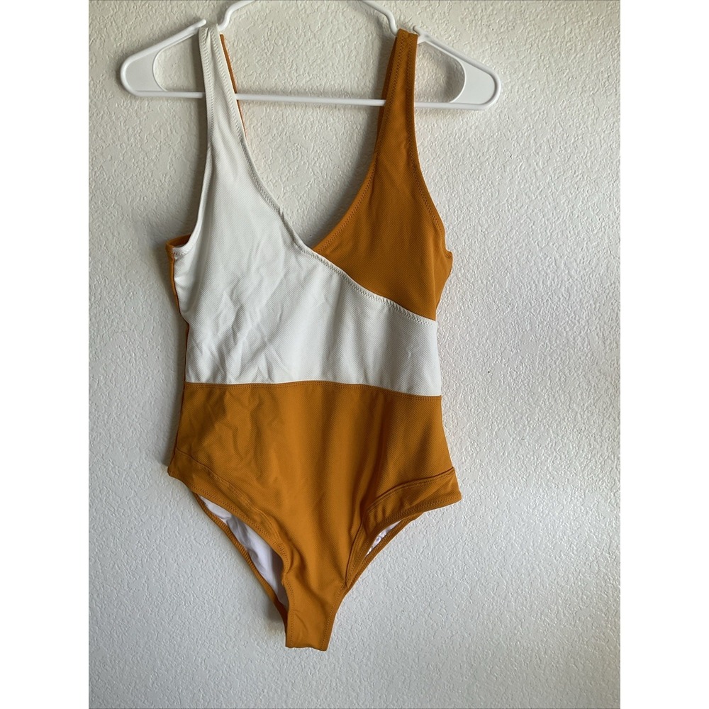 Cupshe Colorblock Bathing Suit No Padded One Piece Swimsuit Sz. L